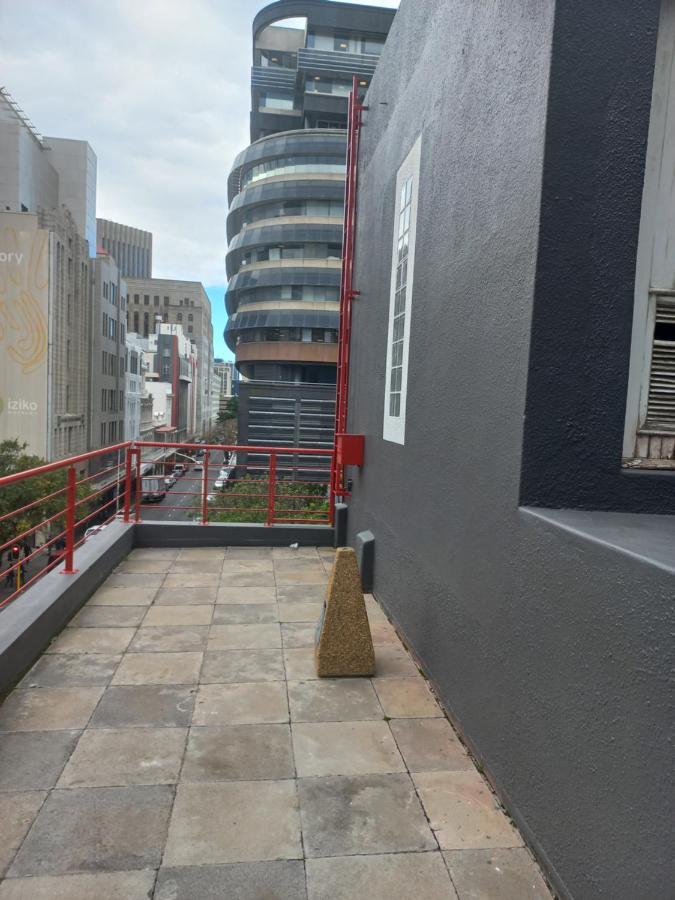 Away From * Cidade Do Cabo